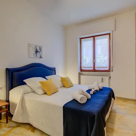 Blooming Villa Cos Lake View - Happy Rentals *